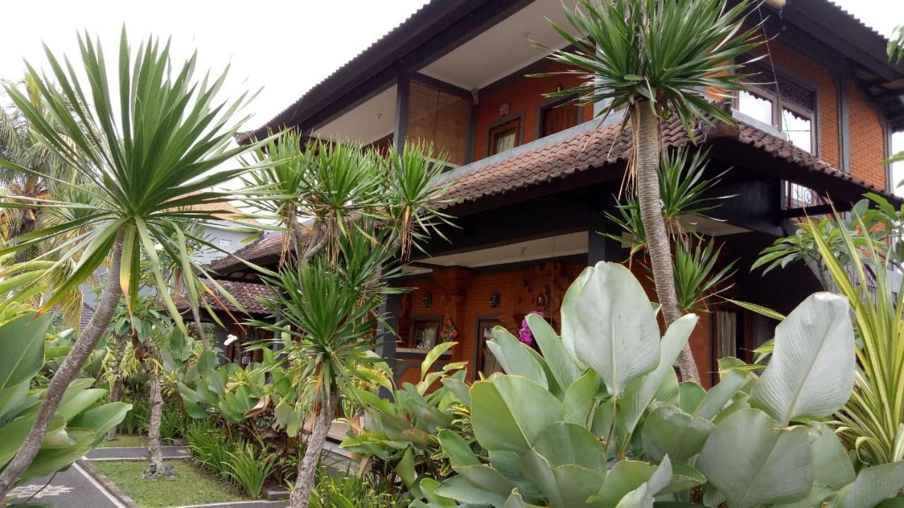 Wisma tamu Happy 2 2*